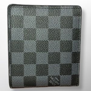 Mens Louis Vuitton Monogram Wallet